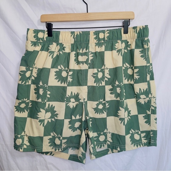 NEW Urban Outfitters Mesh Liner Swim Trunks size XL - Picture 1 of 4